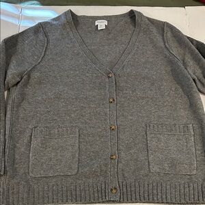 Women’s gray sweater cardigan button up size XL